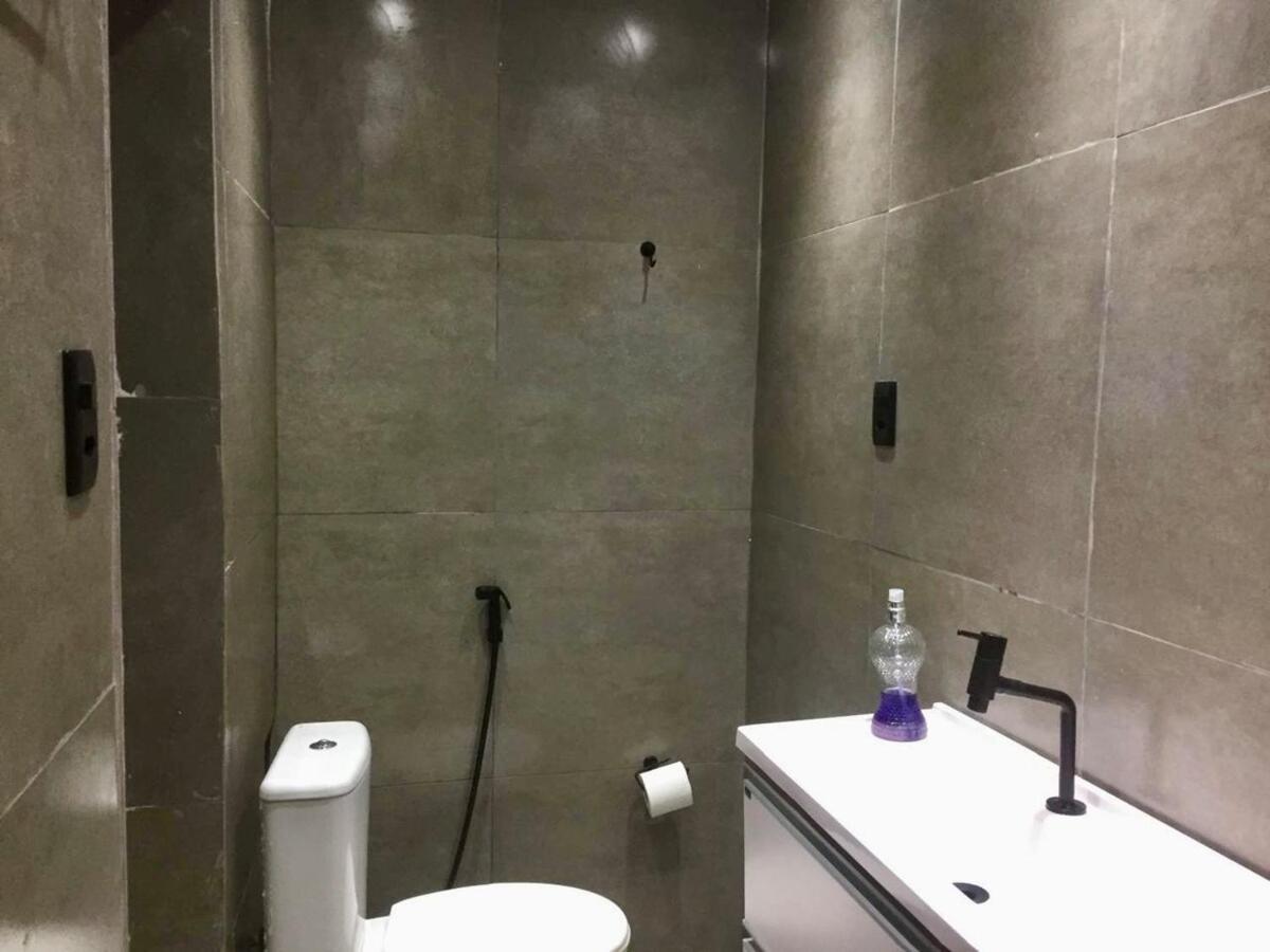 Great Terrace 3 Bedrooms Between Ipanema & Copacabana Posto 6 Apartment *